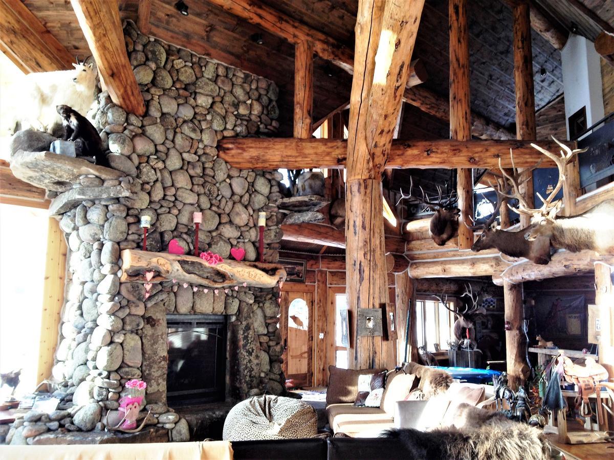 Mcdonald'S Ranch Lodge Гардинър Екстериор снимка